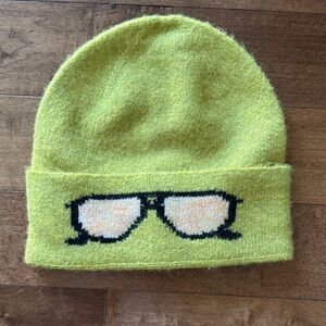 Green Beanie with Sunglasses Design